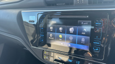 Toyota Auris 1.8 Hybrid Design TSS 5dr CVT [Nav] Hybrid Hatchback